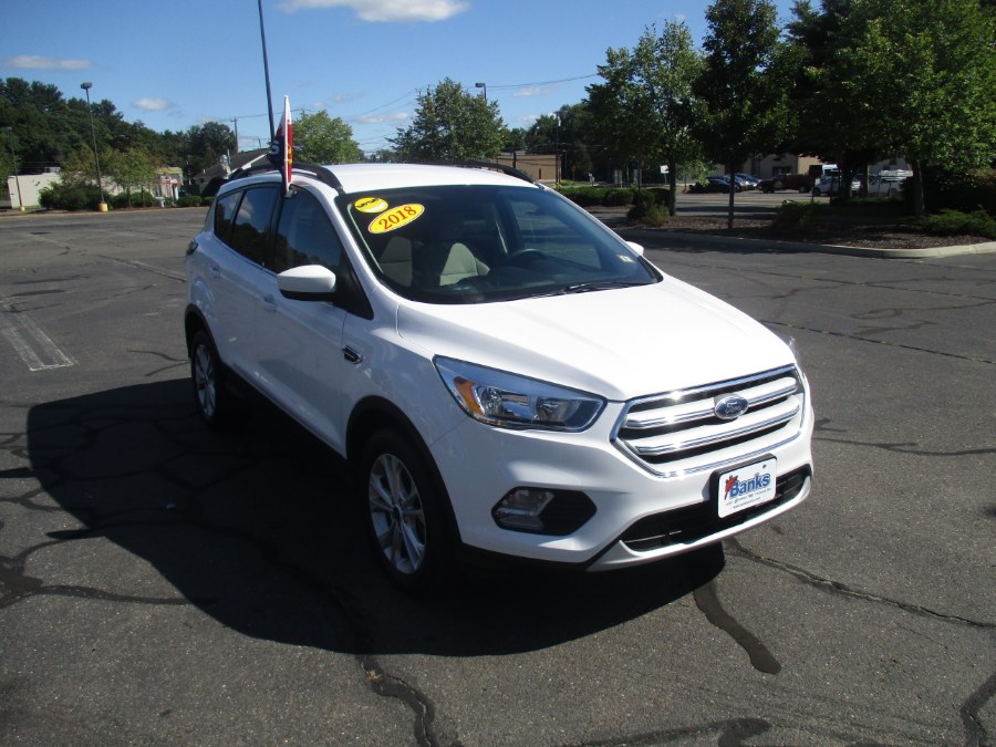 Used Ford Escape SE 4WD 2018 | Universal Motors LLC. New Britain, Connecticut Used Ford Escape SE 4WD 2018 | Universal Motors LLC. New Britain, Connecticut