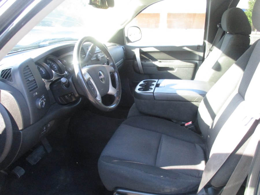 2011 GMC Sierra 1500 4WD Ext Cab 143.5" SLE, available for sale in New Britain, Connecticut | Universal Motors LLC. New Britain, Connecticut 2011 GMC Sierra 1500 4WD Ext Cab 143.5" SLE, available for sale in New Britain, Connecticut | Universal Motors LLC. New Britain, Connecticut
