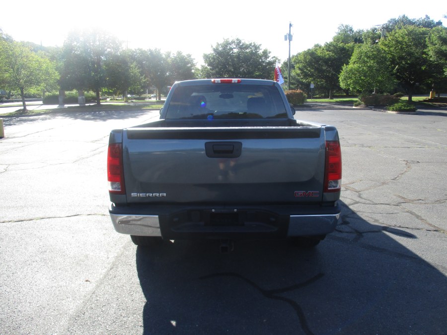 2011 GMC Sierra 1500 4WD Ext Cab 143.5" SLE, available for sale in New Britain, Connecticut | Universal Motors LLC. New Britain, Connecticut 2011 GMC Sierra 1500 4WD Ext Cab 143.5" SLE, available for sale in New Britain, Connecticut | Universal Motors LLC. New Britain, Connecticut