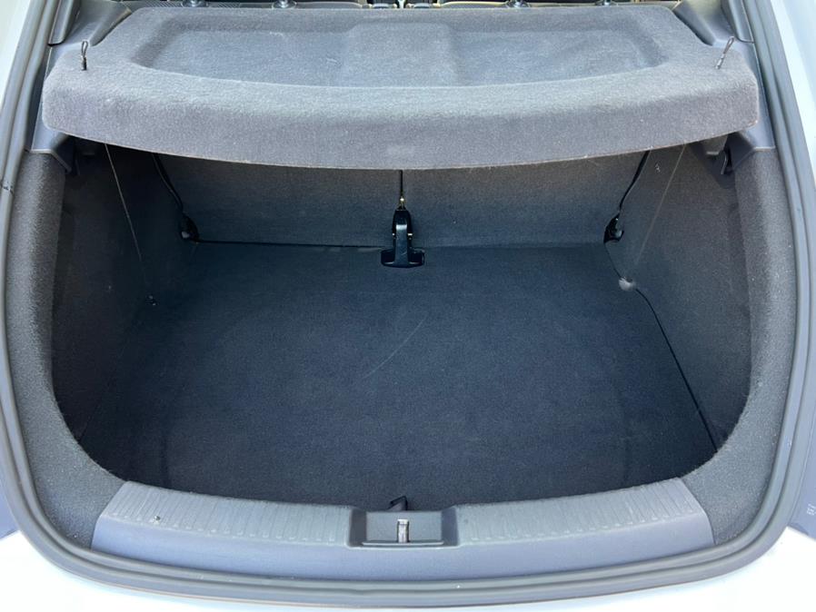 2017 Volkswagen Beetle 1.8T Classic Auto, available for sale in Jamaica, New York | Sunrise Autoland. Jamaica, New York 2017 Volkswagen Beetle 1.8T Classic Auto, available for sale in Jamaica, New York | Sunrise Autoland. Jamaica, New York