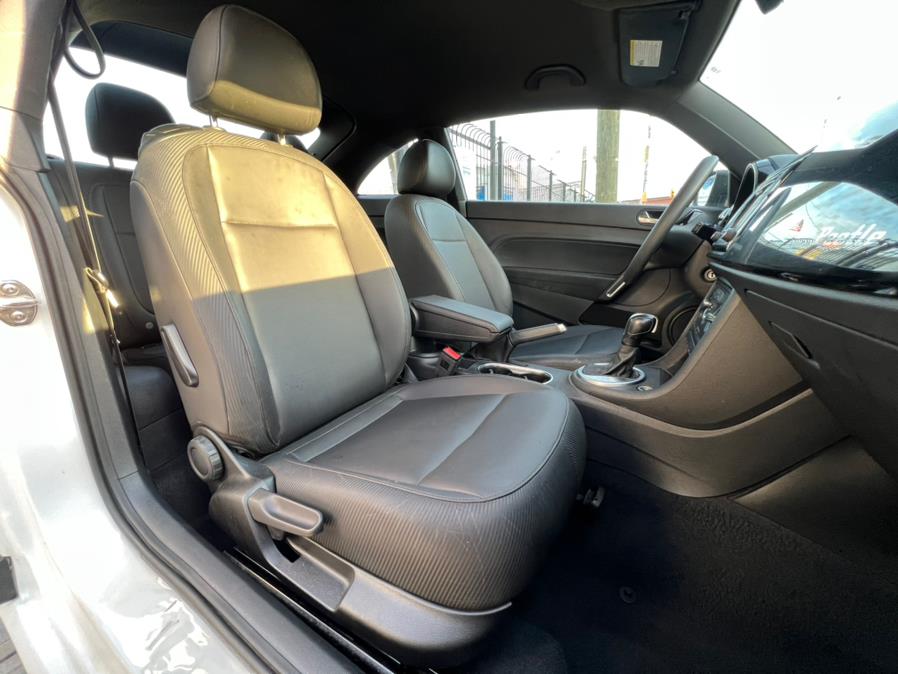 2017 Volkswagen Beetle 1.8T Classic Auto, available for sale in Jamaica, New York | Sunrise Autoland. Jamaica, New York 2017 Volkswagen Beetle 1.8T Classic Auto, available for sale in Jamaica, New York | Sunrise Autoland. Jamaica, New York