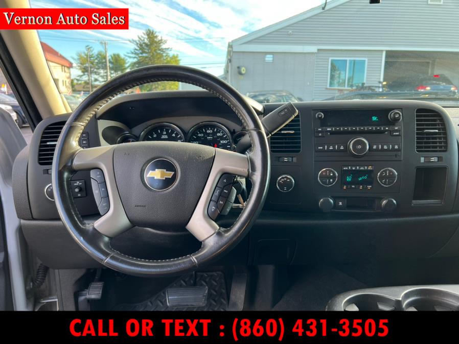 2011 Chevrolet Silverado 1500 4WD Ext Cab 143.5" LT, available for sale in Manchester, Connecticut | Vernon Auto Sale & Service. Manchester, Connecticut 2011 Chevrolet Silverado 1500 4WD Ext Cab 143.5" LT, available for sale in Manchester, Connecticut | Vernon Auto Sale & Service. Manchester, Connecticut