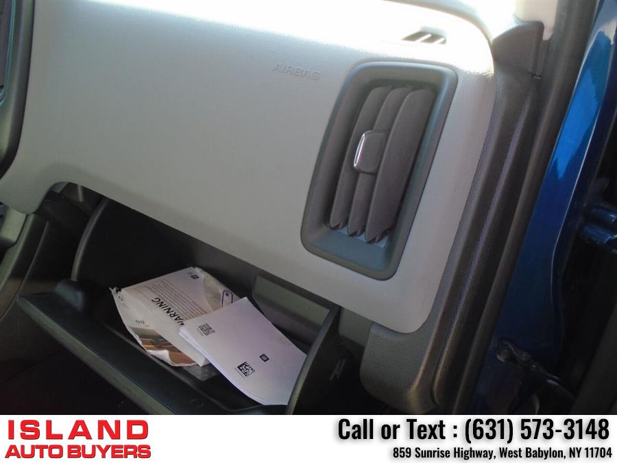 Used Chevrolet Colorado Work Truck 4x4 4dr Crew Cab 5 ft. SB 2019 | Island Auto Buyers. West Babylon, New York Used Chevrolet Colorado Work Truck 4x4 4dr Crew Cab 5 ft. SB 2019 | Island Auto Buyers. West Babylon, New York