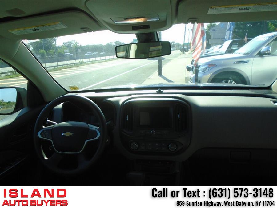 Used Chevrolet Colorado Work Truck 4x4 4dr Crew Cab 5 ft. SB 2019 | Island Auto Buyers. West Babylon, New York Used Chevrolet Colorado Work Truck 4x4 4dr Crew Cab 5 ft. SB 2019 | Island Auto Buyers. West Babylon, New York