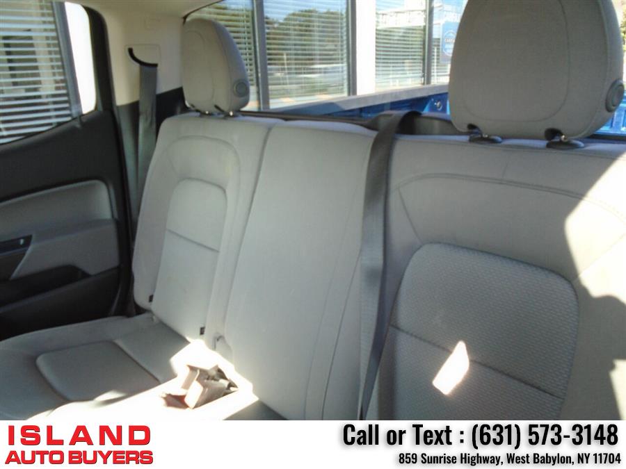 Used Chevrolet Colorado Work Truck 4x4 4dr Crew Cab 5 ft. SB 2019 | Island Auto Buyers. West Babylon, New York Used Chevrolet Colorado Work Truck 4x4 4dr Crew Cab 5 ft. SB 2019 | Island Auto Buyers. West Babylon, New York