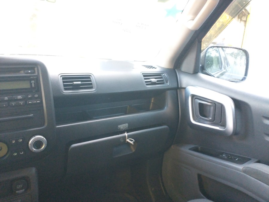 2007 Honda Ridgeline 4WD Crew Cab RT, available for sale in Rosedale, New York | Sunrise Auto Sales. Rosedale, New York 2007 Honda Ridgeline 4WD Crew Cab RT, available for sale in Rosedale, New York | Sunrise Auto Sales. Rosedale, New York