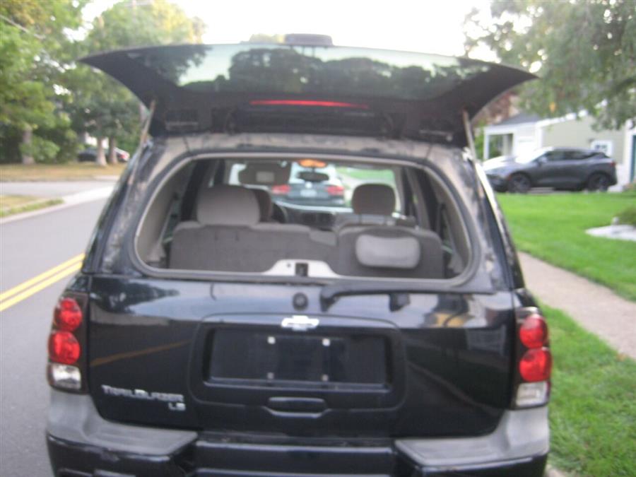 Used Chevrolet Trailblazer LS 4dr SUV 4WD 2007 | Rite Choice Auto Inc.. Massapequa, New York Used Chevrolet Trailblazer LS 4dr SUV 4WD 2007 | Rite Choice Auto Inc.. Massapequa, New York