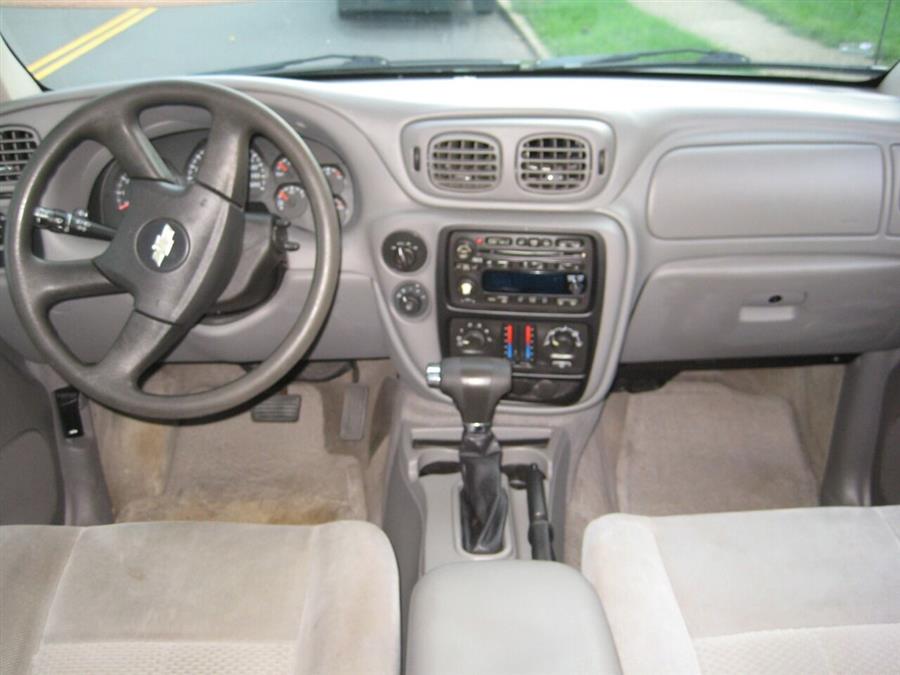 Used Chevrolet Trailblazer LS 4dr SUV 4WD 2007 | Rite Choice Auto Inc.. Massapequa, New York Used Chevrolet Trailblazer LS 4dr SUV 4WD 2007 | Rite Choice Auto Inc.. Massapequa, New York