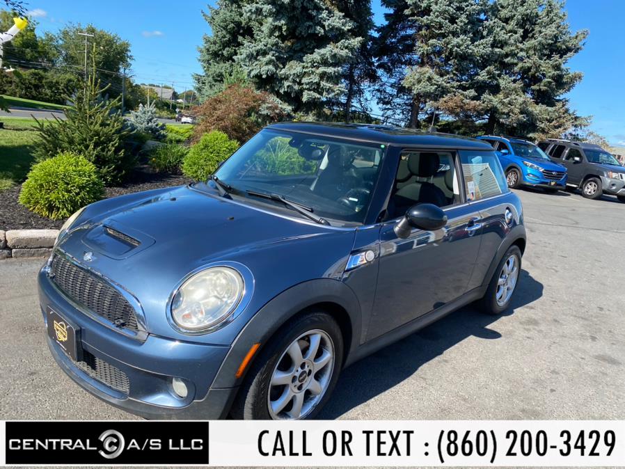 Used MINI Cooper Hardtop 2dr Cpe S 2010 | Central A/S LLC. East Windsor, Connecticut Used MINI Cooper Hardtop 2dr Cpe S 2010 | Central A/S LLC. East Windsor, Connecticut
