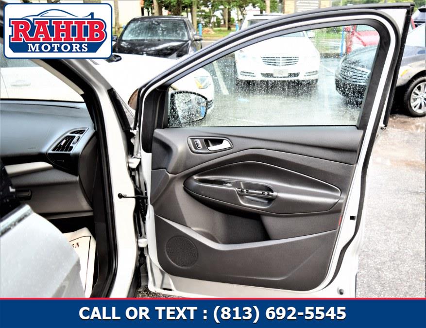 2015 Ford Escape FWD 4dr SE, available for sale in Winter Park, Florida | Rahib Motors. Winter Park, Florida 2015 Ford Escape FWD 4dr SE, available for sale in Winter Park, Florida | Rahib Motors. Winter Park, Florida