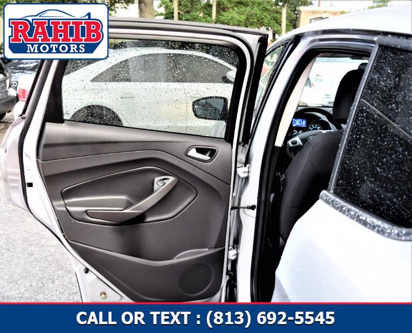 2015 Ford Escape FWD 4dr SE, available for sale in Winter Park, Florida | Rahib Motors. Winter Park, Florida 2015 Ford Escape FWD 4dr SE, available for sale in Winter Park, Florida | Rahib Motors. Winter Park, Florida