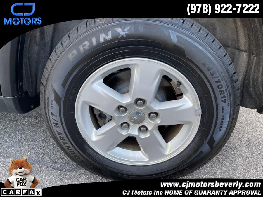 2012 Jeep Grand Cherokee 4WD 4dr Laredo, available for sale in Beverly, Massachusetts | CJ Motors Inc. Beverly, Massachusetts 2012 Jeep Grand Cherokee 4WD 4dr Laredo, available for sale in Beverly, Massachusetts | CJ Motors Inc. Beverly, Massachusetts