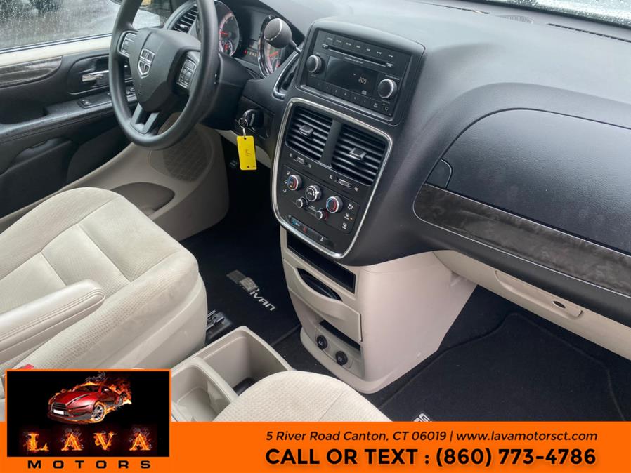 Used Dodge Grand Caravan 4dr Wgn SE Plus 2016 | Lava Motors. Canton, Connecticut Used Dodge Grand Caravan 4dr Wgn SE Plus 2016 | Lava Motors. Canton, Connecticut