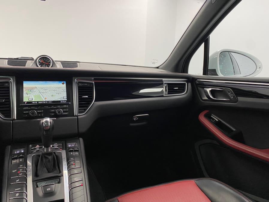 Used Porsche Macan AWD 4dr S 2016 | M Auto Group. Elizabeth, New Jersey Used Porsche Macan AWD 4dr S 2016 | M Auto Group. Elizabeth, New Jersey