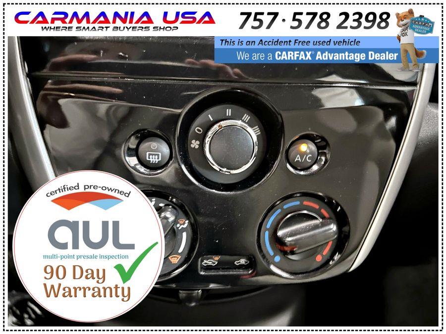Used Nissan Versa 5dr HB CVT 1.6 S Plus 2015 | CARMANIA USA. Chesapeake, Virginia Used Nissan Versa 5dr HB CVT 1.6 S Plus 2015 | CARMANIA USA. Chesapeake, Virginia