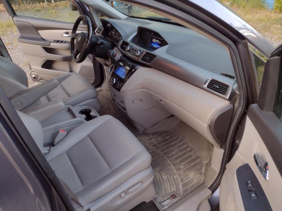 2014 Honda Odyssey 5dr EX-L w/RES, available for sale in Chicopee, Massachusetts | Matts Auto Mall LLC. Chicopee, Massachusetts 2014 Honda Odyssey 5dr EX-L w/RES, available for sale in Chicopee, Massachusetts | Matts Auto Mall LLC. Chicopee, Massachusetts