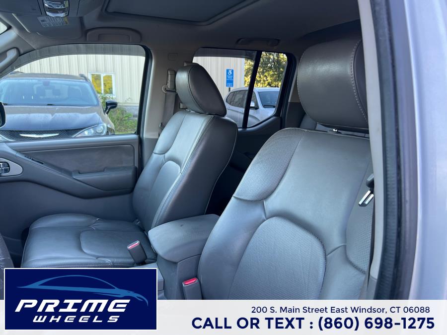 Used Nissan Frontier 4WD Crew Cab SWB Auto SL 2011 | Prime Wheels. East Windsor, Connecticut Used Nissan Frontier 4WD Crew Cab SWB Auto SL 2011 | Prime Wheels. East Windsor, Connecticut