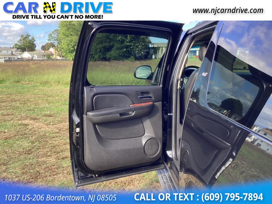 Used GMC Yukon Xl SLT 1/2 Ton 2WD 2014 | Car N Drive. Bordentown, New Jersey Used GMC Yukon Xl SLT 1/2 Ton 2WD 2014 | Car N Drive. Bordentown, New Jersey