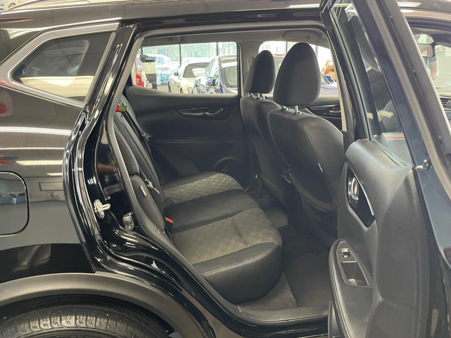 Used Nissan Rogue Sport AWD S 2020 | 5 Towns Drive. Inwood, New York Used Nissan Rogue Sport AWD S 2020 | 5 Towns Drive. Inwood, New York