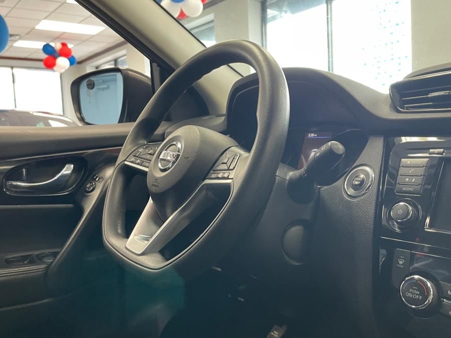 Used Nissan Rogue Sport AWD S 2020 | 5 Towns Drive. Inwood, New York Used Nissan Rogue Sport AWD S 2020 | 5 Towns Drive. Inwood, New York