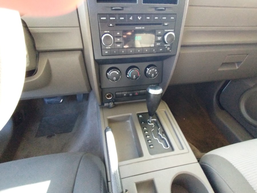 2007 Dodge Nitro 2WD 4dr SXT, available for sale in Elmont, New York | Sunrise of Elmont. Elmont, New York 2007 Dodge Nitro 2WD 4dr SXT, available for sale in Elmont, New York | Sunrise of Elmont. Elmont, New York