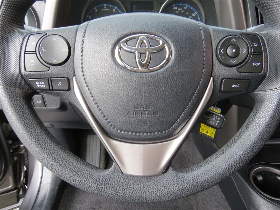 Used Toyota Rav4 LE AWD 4dr SUV 2017 | Lake City Exports Inc. Auburn, Maine Used Toyota Rav4 LE AWD 4dr SUV 2017 | Lake City Exports Inc. Auburn, Maine