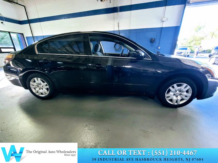2010 Nissan Altima 4dr Sdn I4 CVT 2.5 SL, available for sale in Lodi, New Jersey | AW Auto & Truck Wholesalers, Inc. Lodi, New Jersey 2010 Nissan Altima 4dr Sdn I4 CVT 2.5 SL, available for sale in Lodi, New Jersey | AW Auto & Truck Wholesalers, Inc. Lodi, New Jersey