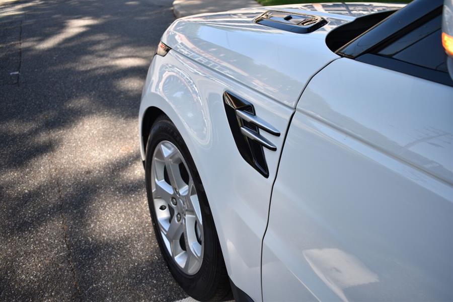 2018 Land Rover Range Rover Sport SE AWD 4dr SUV, available for sale in Great Neck, New York | Camy Cars. Great Neck, New York 2018 Land Rover Range Rover Sport SE AWD 4dr SUV, available for sale in Great Neck, New York | Camy Cars. Great Neck, New York