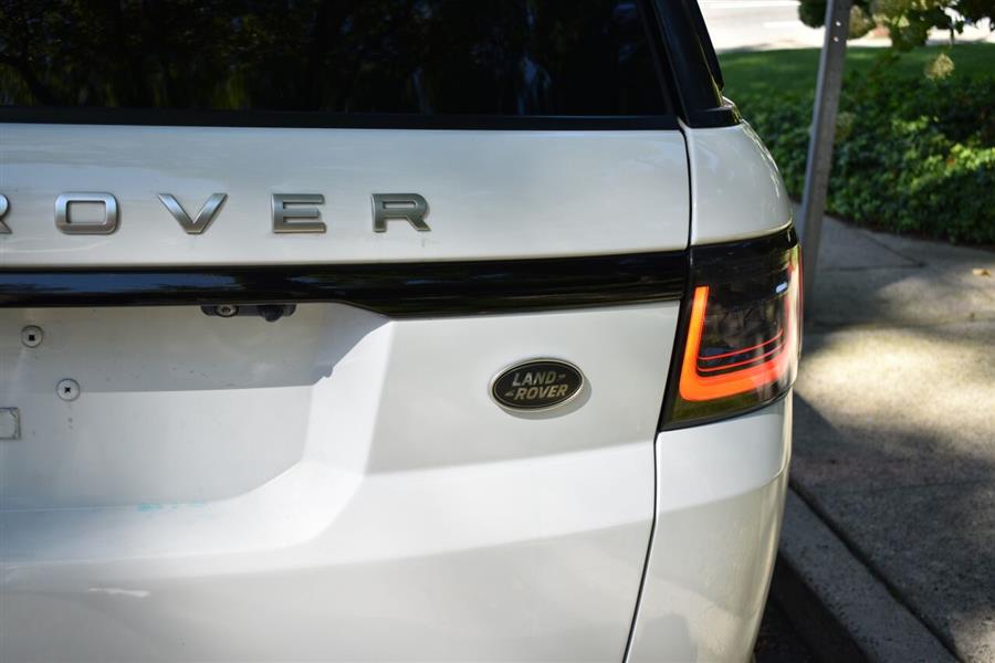 2018 Land Rover Range Rover Sport SE AWD 4dr SUV, available for sale in Great Neck, New York | Camy Cars. Great Neck, New York 2018 Land Rover Range Rover Sport SE AWD 4dr SUV, available for sale in Great Neck, New York | Camy Cars. Great Neck, New York
