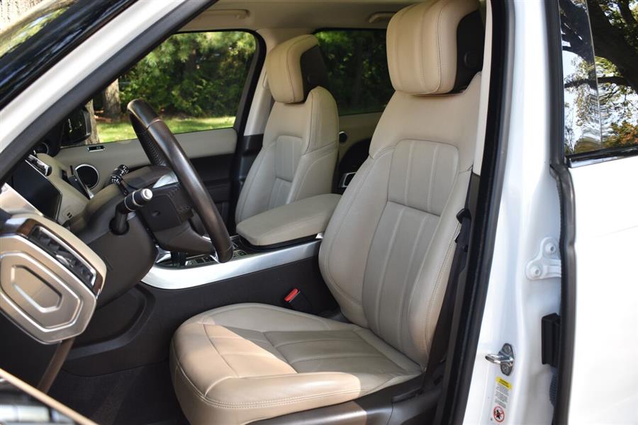 2018 Land Rover Range Rover Sport SE AWD 4dr SUV, available for sale in Great Neck, New York | Camy Cars. Great Neck, New York 2018 Land Rover Range Rover Sport SE AWD 4dr SUV, available for sale in Great Neck, New York | Camy Cars. Great Neck, New York