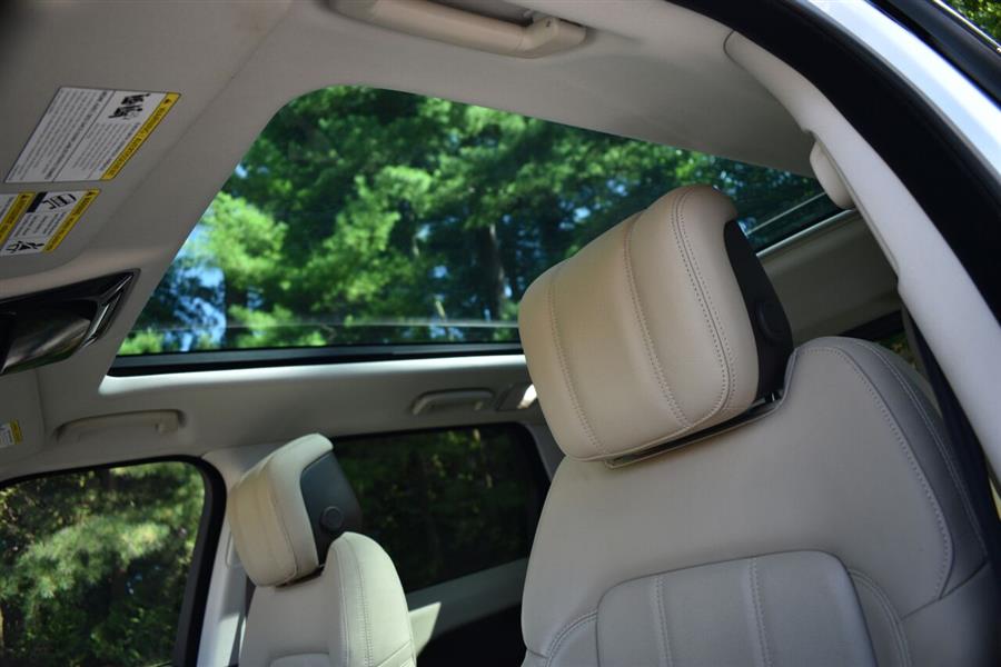 2018 Land Rover Range Rover Sport SE AWD 4dr SUV, available for sale in Great Neck, New York | Camy Cars. Great Neck, New York 2018 Land Rover Range Rover Sport SE AWD 4dr SUV, available for sale in Great Neck, New York | Camy Cars. Great Neck, New York