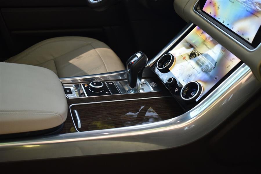 2018 Land Rover Range Rover Sport SE AWD 4dr SUV, available for sale in Great Neck, New York | Camy Cars. Great Neck, New York 2018 Land Rover Range Rover Sport SE AWD 4dr SUV, available for sale in Great Neck, New York | Camy Cars. Great Neck, New York