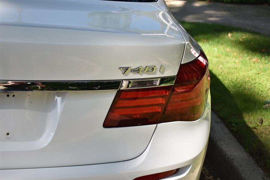 Used BMW 7 Series 740i 4dr Sedan 2015 | Camy Cars. Great Neck, New York Used BMW 7 Series 740i 4dr Sedan 2015 | Camy Cars. Great Neck, New York