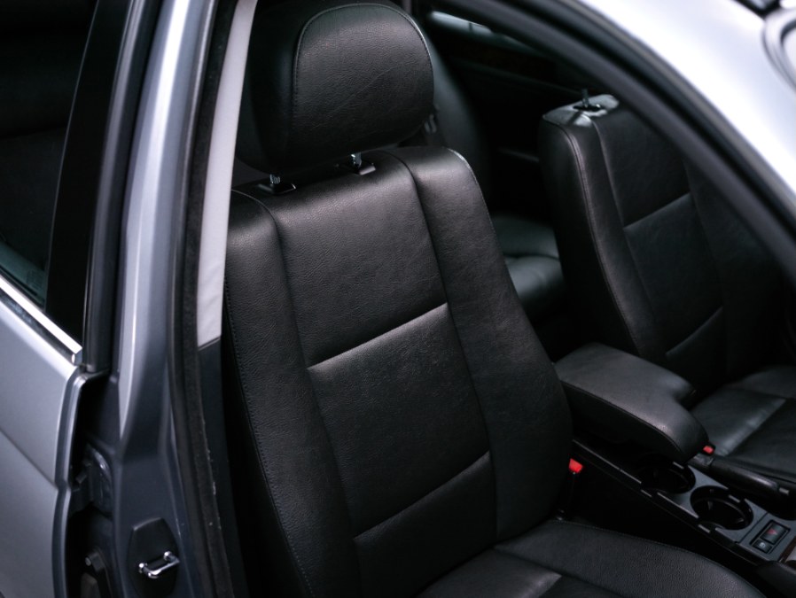 2005 BMW 3 Series 325xi 4dr Sports Wgn AWD, available for sale in North Salem, New York | Meccanic Shop North Inc. North Salem, New York 2005 BMW 3 Series 325xi 4dr Sports Wgn AWD, available for sale in North Salem, New York | Meccanic Shop North Inc. North Salem, New York