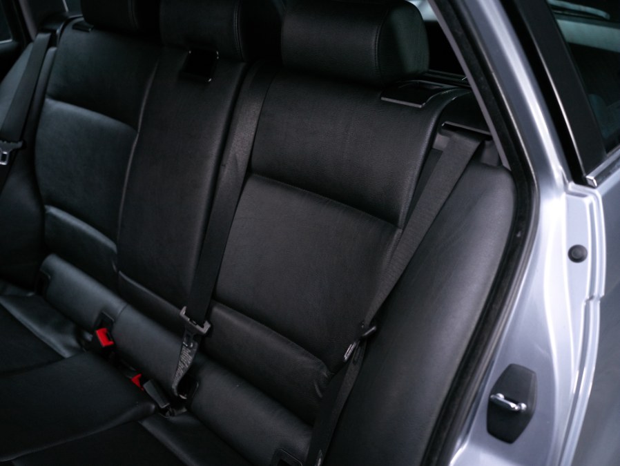 2005 BMW 3 Series 325xi 4dr Sports Wgn AWD, available for sale in North Salem, New York | Meccanic Shop North Inc. North Salem, New York 2005 BMW 3 Series 325xi 4dr Sports Wgn AWD, available for sale in North Salem, New York | Meccanic Shop North Inc. North Salem, New York