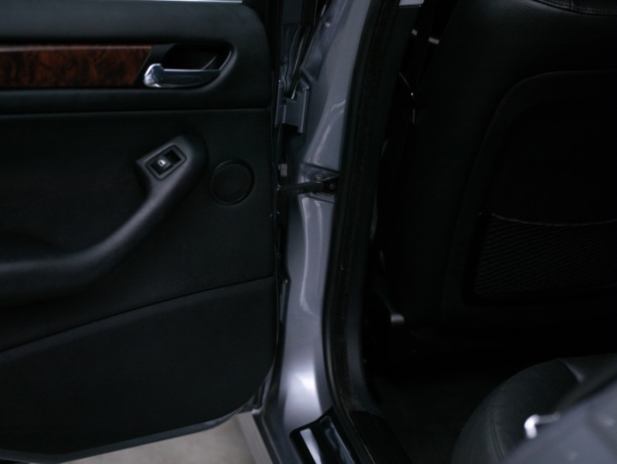 2005 BMW 3 Series 325xi 4dr Sports Wgn AWD, available for sale in North Salem, New York | Meccanic Shop North Inc. North Salem, New York 2005 BMW 3 Series 325xi 4dr Sports Wgn AWD, available for sale in North Salem, New York | Meccanic Shop North Inc. North Salem, New York