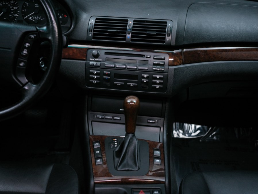 2005 BMW 3 Series 325xi 4dr Sports Wgn AWD, available for sale in North Salem, New York | Meccanic Shop North Inc. North Salem, New York 2005 BMW 3 Series 325xi 4dr Sports Wgn AWD, available for sale in North Salem, New York | Meccanic Shop North Inc. North Salem, New York
