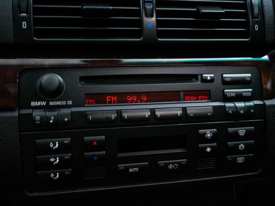 2005 BMW 3 Series 325xi 4dr Sports Wgn AWD, available for sale in North Salem, New York | Meccanic Shop North Inc. North Salem, New York 2005 BMW 3 Series 325xi 4dr Sports Wgn AWD, available for sale in North Salem, New York | Meccanic Shop North Inc. North Salem, New York