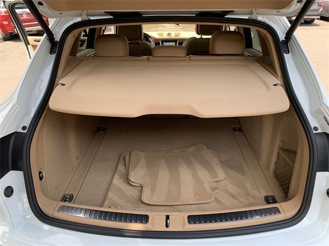 2015 Porsche Macan S, available for sale in Stratford, Connecticut | Wiz Leasing Inc. Stratford, Connecticut 2015 Porsche Macan S, available for sale in Stratford, Connecticut | Wiz Leasing Inc. Stratford, Connecticut