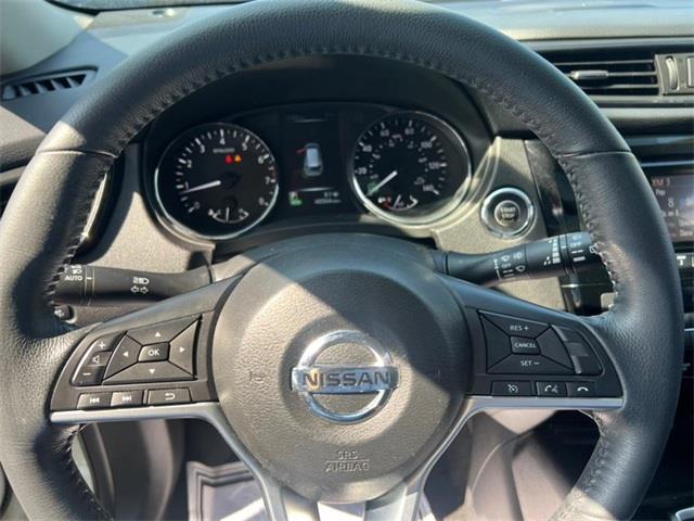 2017 Nissan Rogue SV, available for sale in Stratford, Connecticut | Wiz Leasing Inc. Stratford, Connecticut 2017 Nissan Rogue SV, available for sale in Stratford, Connecticut | Wiz Leasing Inc. Stratford, Connecticut