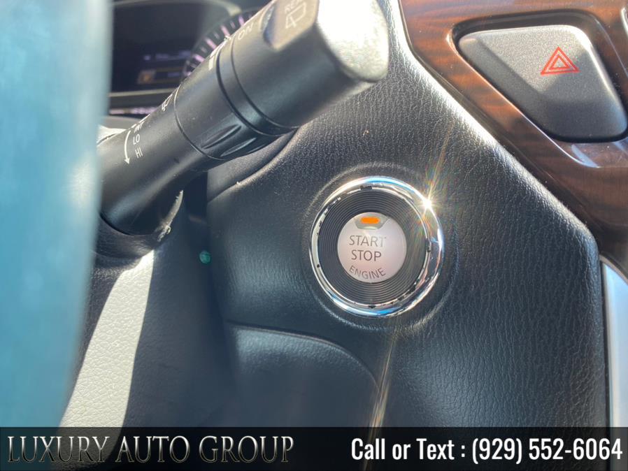 2013 Nissan Pathfinder 4WD 4dr SV, available for sale in Bronx, New York | Luxury Auto Group. Bronx, New York 2013 Nissan Pathfinder 4WD 4dr SV, available for sale in Bronx, New York | Luxury Auto Group. Bronx, New York