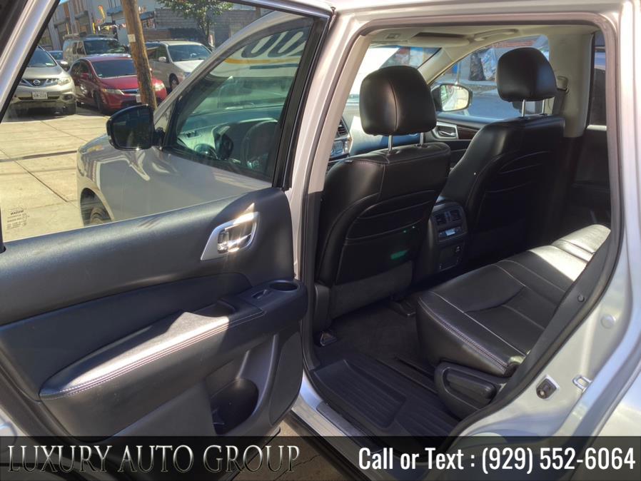 2013 Nissan Pathfinder 4WD 4dr SV, available for sale in Bronx, New York | Luxury Auto Group. Bronx, New York 2013 Nissan Pathfinder 4WD 4dr SV, available for sale in Bronx, New York | Luxury Auto Group. Bronx, New York
