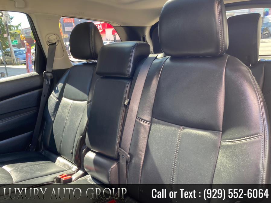 2013 Nissan Pathfinder 4WD 4dr SV, available for sale in Bronx, New York | Luxury Auto Group. Bronx, New York 2013 Nissan Pathfinder 4WD 4dr SV, available for sale in Bronx, New York | Luxury Auto Group. Bronx, New York