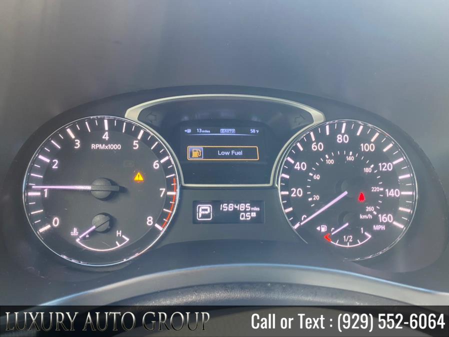2013 Nissan Pathfinder 4WD 4dr SV, available for sale in Bronx, New York | Luxury Auto Group. Bronx, New York 2013 Nissan Pathfinder 4WD 4dr SV, available for sale in Bronx, New York | Luxury Auto Group. Bronx, New York