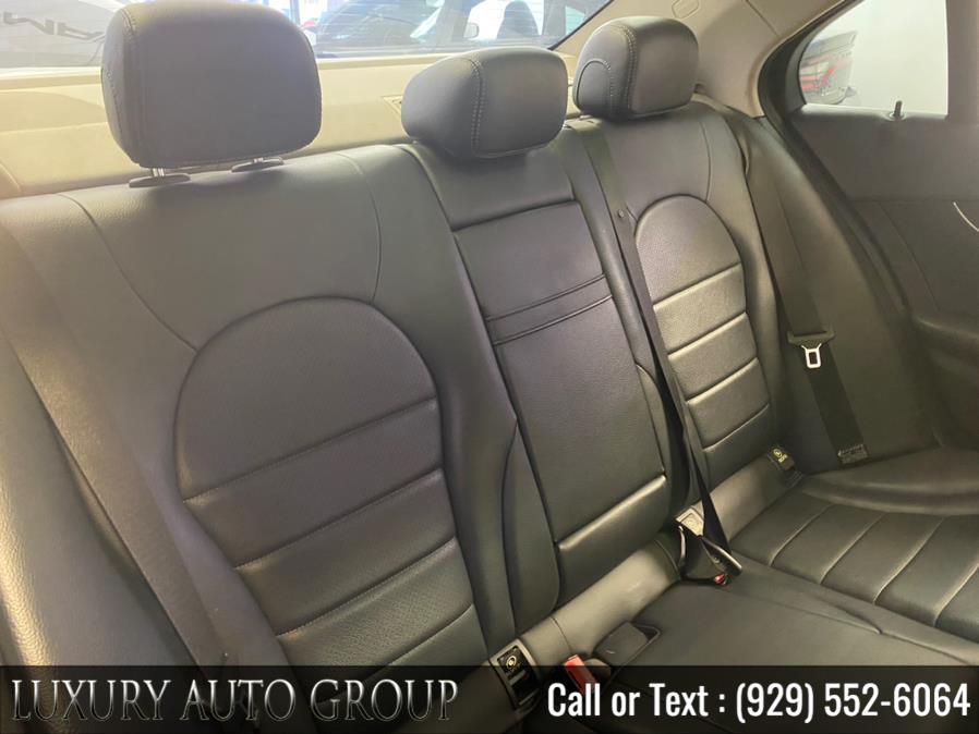 Used Mercedes-Benz C-Class 4dr Sdn C 300 Luxury 4MATIC 2015 | Luxury Auto Group. Bronx, New York Used Mercedes-Benz C-Class 4dr Sdn C 300 Luxury 4MATIC 2015 | Luxury Auto Group. Bronx, New York