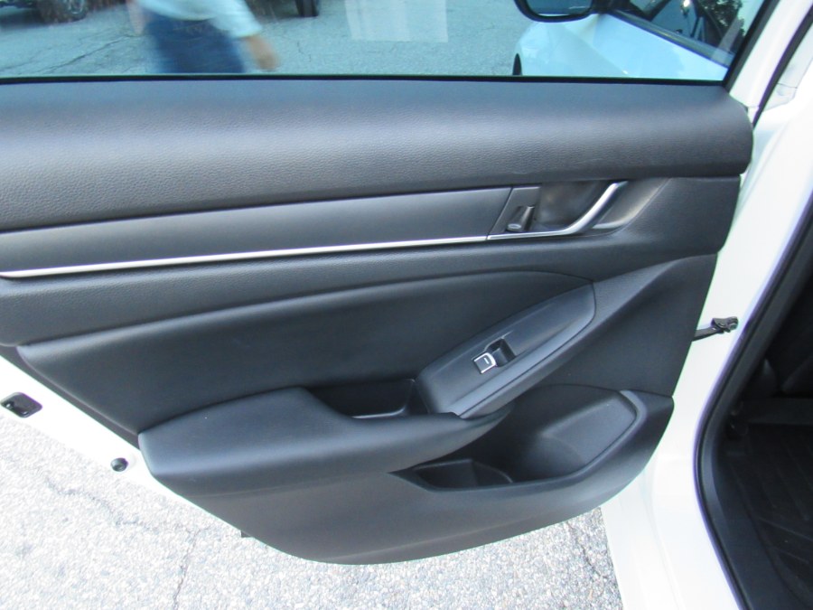 Used Honda Accord Sport 2018 | Hilario's Auto Sales Inc.. Worcester, Massachusetts Used Honda Accord Sport 2018 | Hilario's Auto Sales Inc.. Worcester, Massachusetts