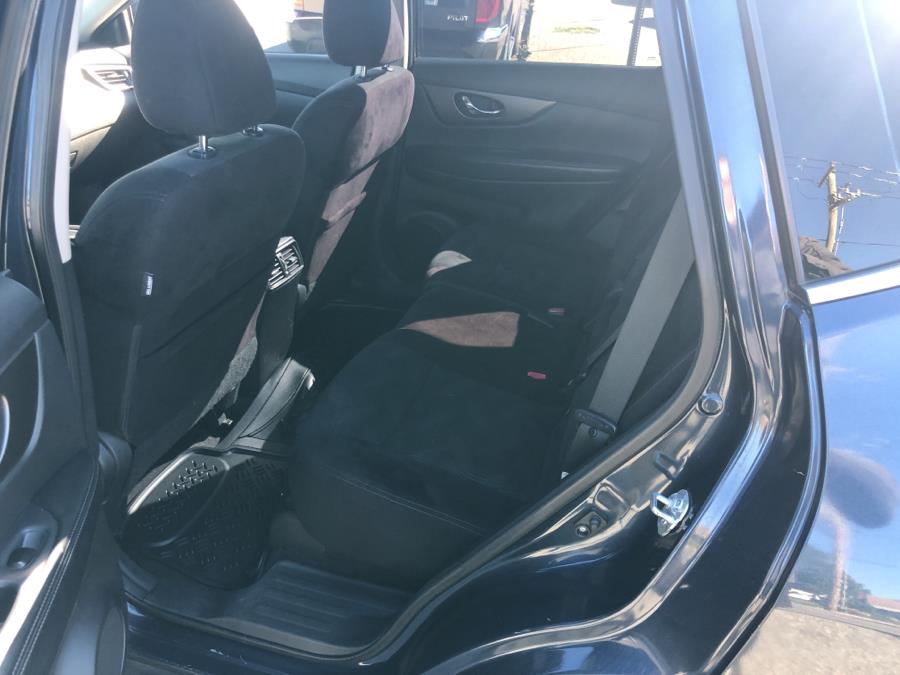 2015 Nissan Rogue AWD 4dr SV, available for sale in Franklin Square, New York | Signature Auto Sales. Franklin Square, New York 2015 Nissan Rogue AWD 4dr SV, available for sale in Franklin Square, New York | Signature Auto Sales. Franklin Square, New York