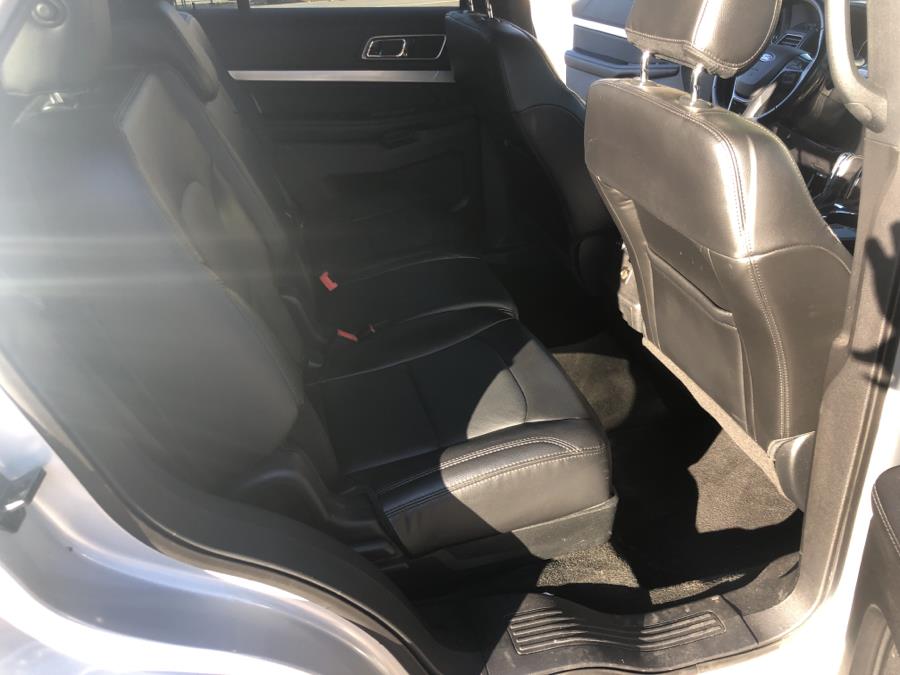 Used Ford Explorer XLT 4WD 2017 | Signature Auto Sales. Franklin Square, New York Used Ford Explorer XLT 4WD 2017 | Signature Auto Sales. Franklin Square, New York