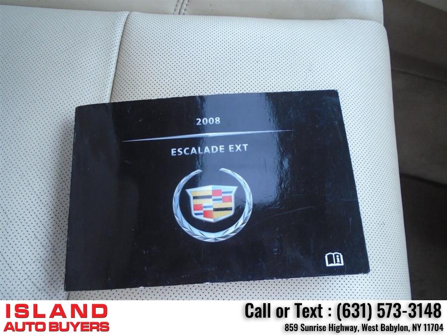 Used Cadillac Escalade Ext Base AWD 4dr SB Crew Cab 2008 | Island Auto Buyers. West Babylon, New York Used Cadillac Escalade Ext Base AWD 4dr SB Crew Cab 2008 | Island Auto Buyers. West Babylon, New York