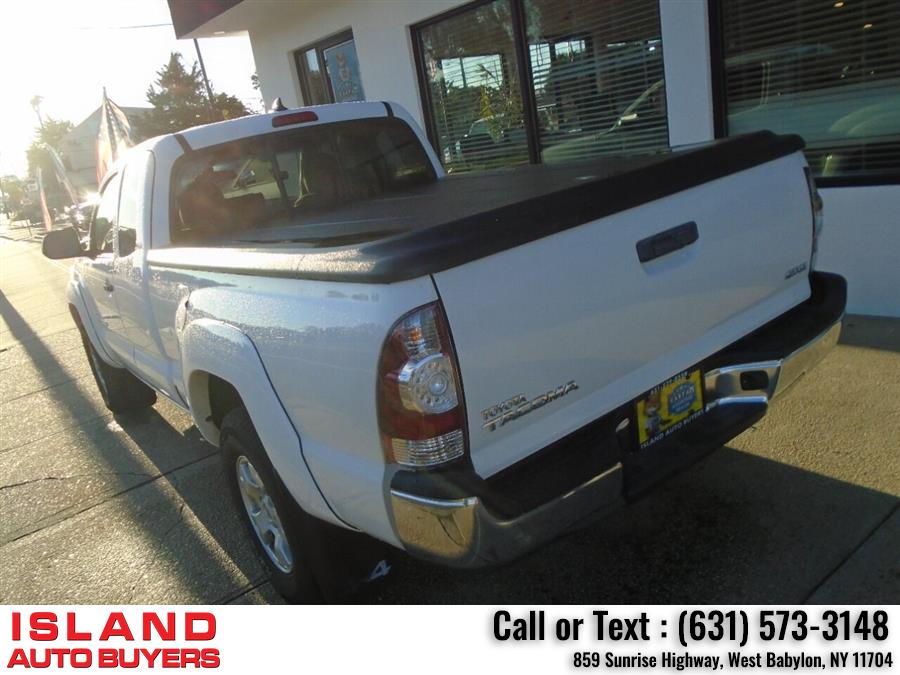 Used Toyota Tacoma Base 4x4 4dr Access Cab 6.1 ft SB 4A 2014 | Island Auto Buyers. West Babylon, New York Used Toyota Tacoma Base 4x4 4dr Access Cab 6.1 ft SB 4A 2014 | Island Auto Buyers. West Babylon, New York